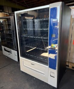 Alternative view of Crane 472 Drink Vending Machine – Refurbished Can & Bottle Vendor