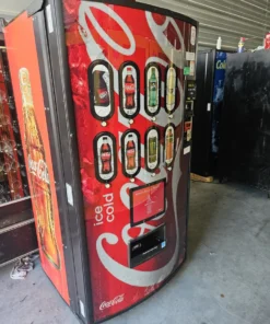 Royal 804 Drink Vending Machine – Refurbished Bottle & Can Vendor - Image 2